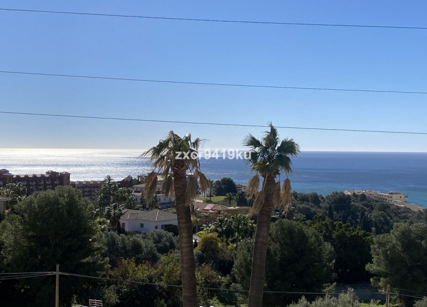 Resale - House - Detached Villa - Benalmádena - La Capellania