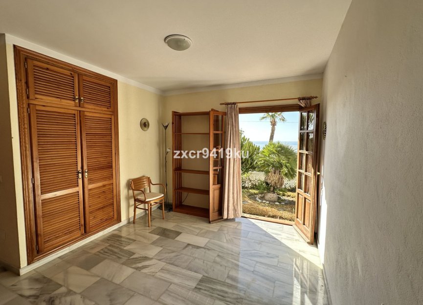 Resale - House - Detached Villa - Benalmádena - La Capellania