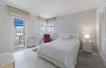 Resale - Apartment - Penthouse Duplex - Marbella - Puerto Banús