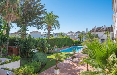 Reventa - House - Semi-Detached House - Marbella - Puerto Banús