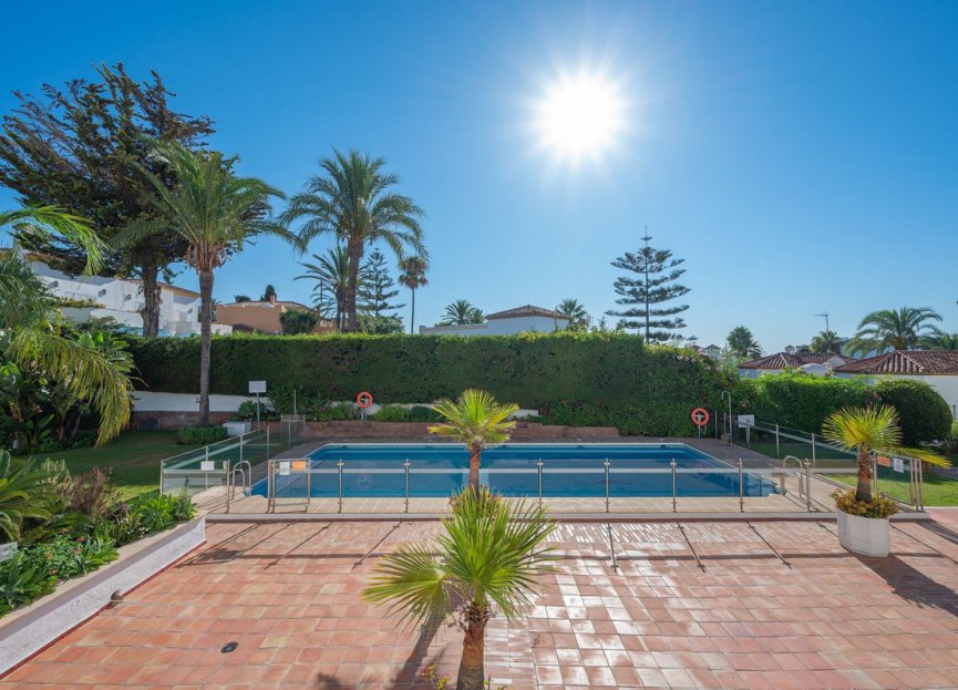 Reventa - House - Semi-Detached House - Marbella - Puerto Banús