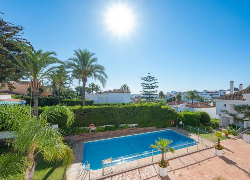 Reventa - House - Semi-Detached House - Marbella - Puerto Banús