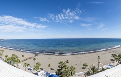 Resale - Apartment - Middle Floor Apartment - Estepona - Estepona Centro