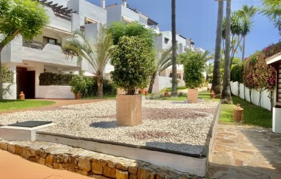 Resale - Apartment - Ground Floor Apartment - Estepona - Costalita