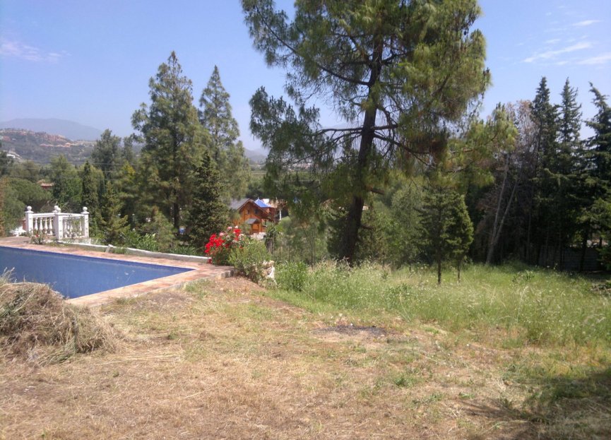 Reventa - House - Finca - Cortijo - Marbella - Guadalmina Alta