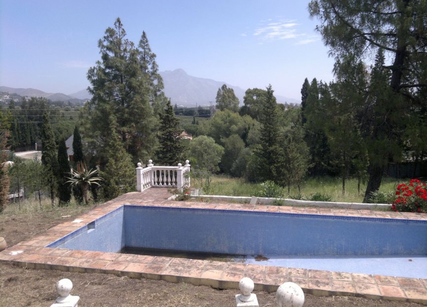 Reventa - House - Finca - Cortijo - Marbella - Guadalmina Alta