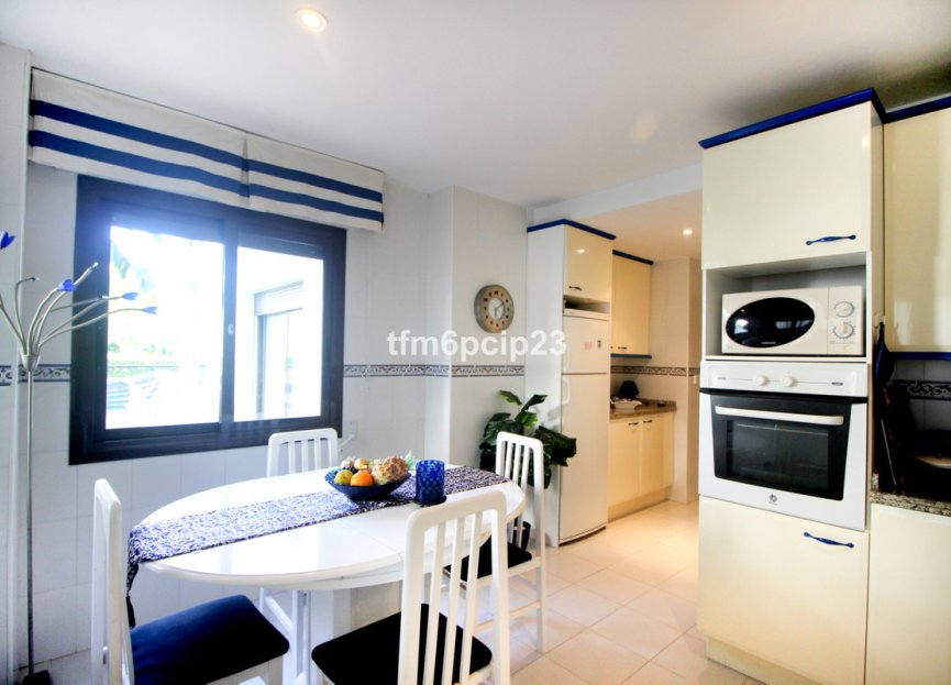 Resale - Apartment - Ground Floor Apartment - Manilva - La Duquesa