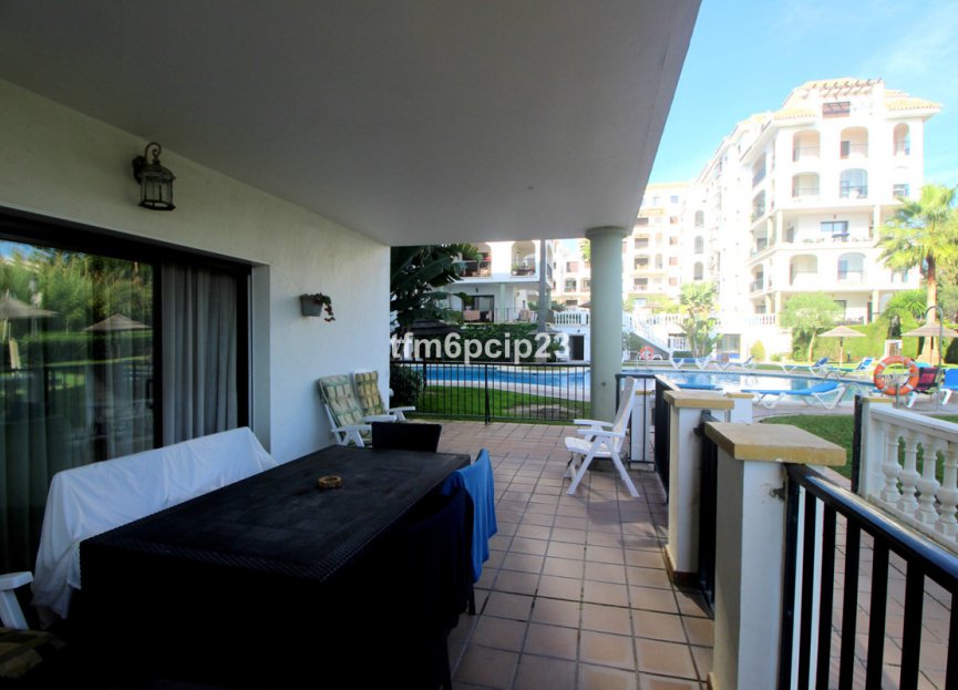 Resale - Apartment - Ground Floor Apartment - Manilva - La Duquesa