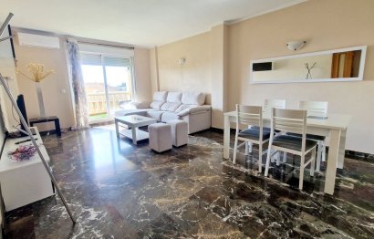 Resale - Apartment - Middle Floor Apartment - Fuengirola - Carvajal