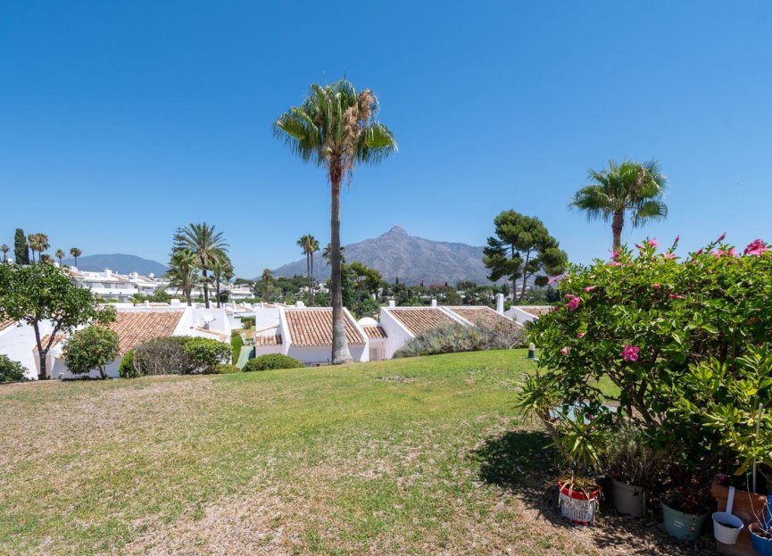 Resale - Apartment - Ground Floor Apartment - Marbella - Aloha