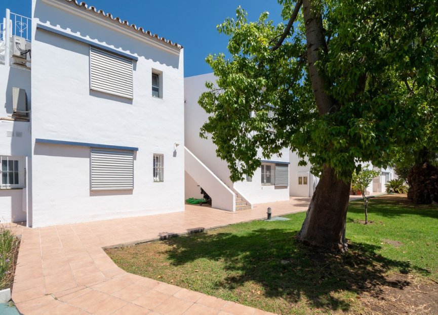 Resale - Apartment - Ground Floor Apartment - Marbella - Aloha