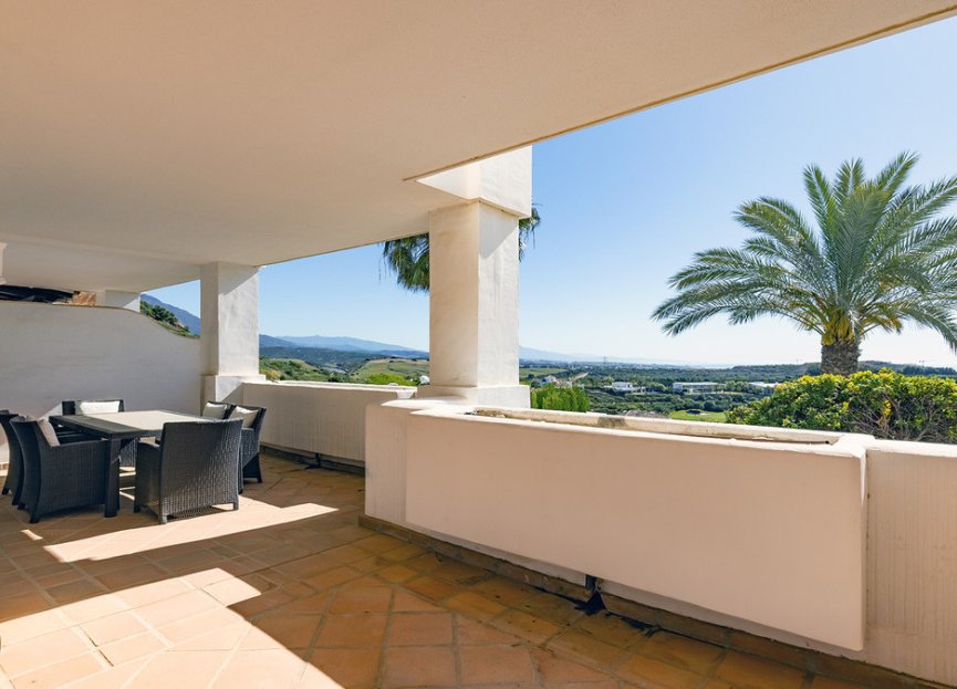 Resale - Apartment - Middle Floor Apartment - Casares - Casares Centro