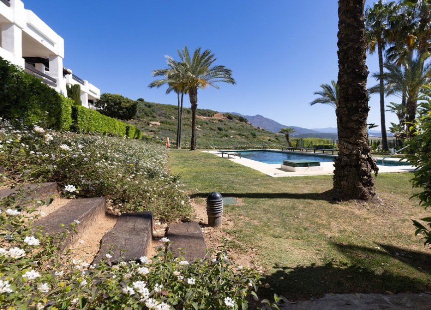 Resale - Apartment - Middle Floor Apartment - Casares - Casares Centro