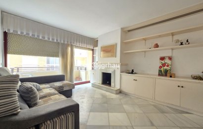 Resale - Apartment - Middle Floor Apartment - Estepona - Estepona Centro