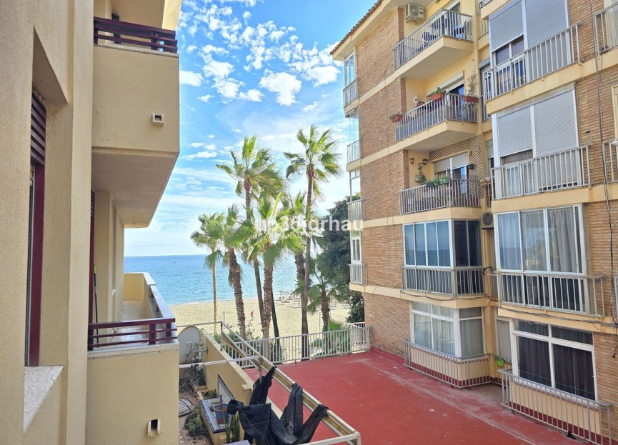 Resale - Apartment - Middle Floor Apartment - Estepona - Estepona Centro