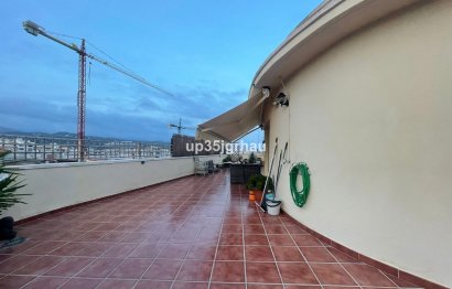 Resale - Apartment - Penthouse - Estepona - Estepona Centro