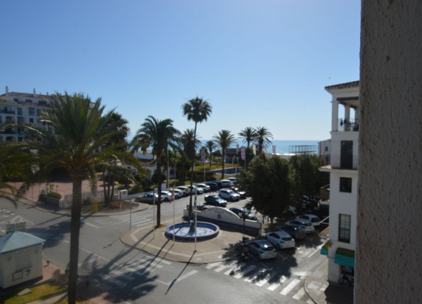 Resale - Apartment - Middle Floor Apartment - Manilva - La Duquesa