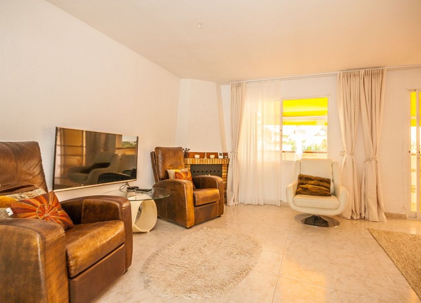 Resale - House - Townhouse - Marbella - Elviria