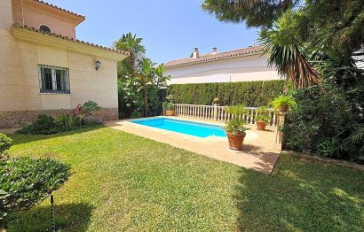 Reventa - House - Detached Villa - Torremolinos - Torremolinos Centro