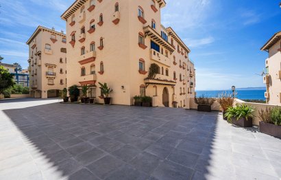 Reventa - Apartment - Middle Floor Apartment - Estepona - Estepona Centro