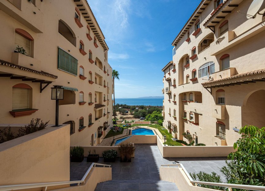 Reventa - Apartment - Middle Floor Apartment - Estepona - Estepona Centro