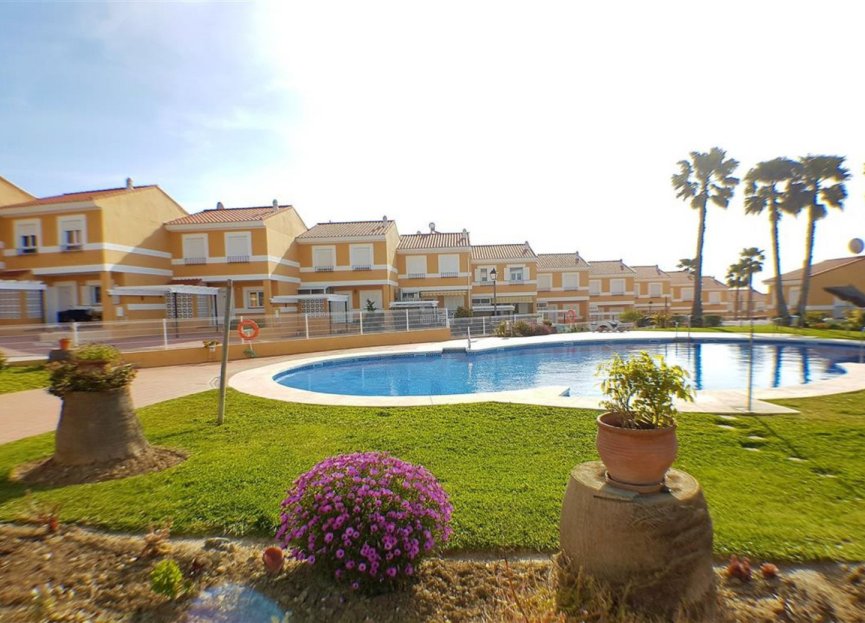 Resale - House - Semi-Detached House - Manilva - La Duquesa