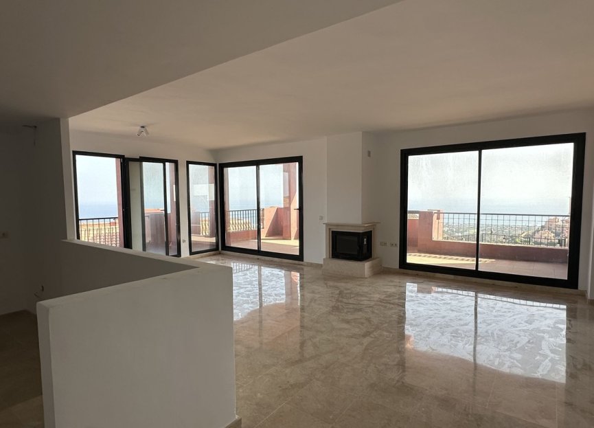 Resale - Apartment - Ground Floor Apartment - Mijas - Calahonda