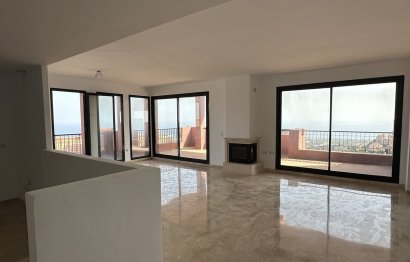 Resale - Apartment - Ground Floor Apartment - Mijas - Calahonda