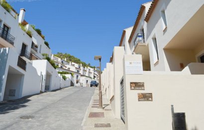 Resale - House - Townhouse - Benahavís - Benahavís Centro