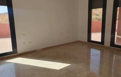 Resale - Apartment - Ground Floor Apartment - Mijas - Calahonda