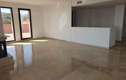 Resale - Apartment - Ground Floor Apartment - Mijas - Calahonda