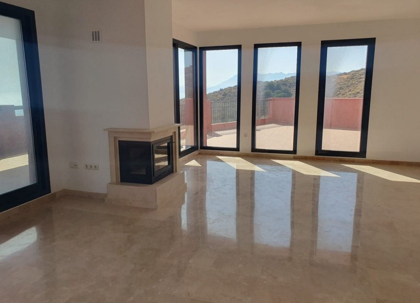 Resale - Apartment - Ground Floor Apartment - Mijas - Calahonda