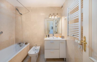 Resale - Apartment - Ground Floor Apartment - Benahavís - La Quinta