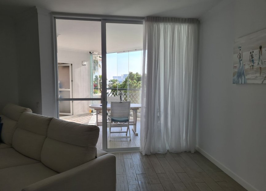 Resale - Apartment - Middle Floor Apartment - Mijas - Calahonda