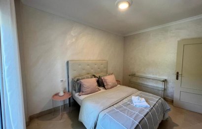 Resale - Apartment - Middle Floor Apartment - Marbella - Nueva Andalucia