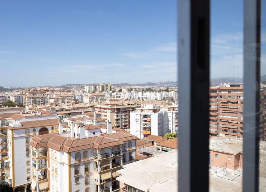 Resale - Apartment - Middle Floor Apartment - Fuengirola - Los Boliches