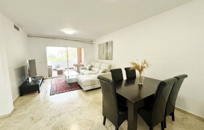 Resale - Apartment - Middle Floor Apartment - Marbella - Guadalmina Alta