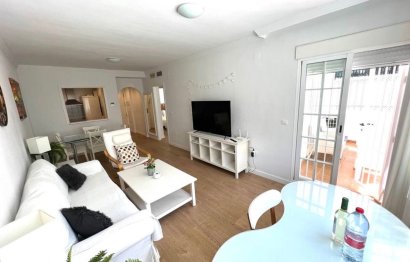 Resale - Apartment - Ground Floor Apartment - Marbella - Nueva Andalucia