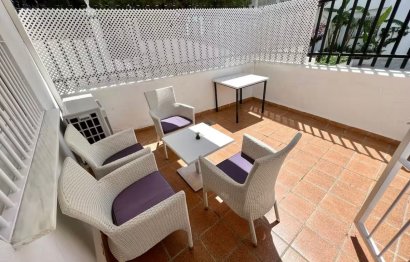 Resale - Apartment - Ground Floor Apartment - Marbella - Nueva Andalucia