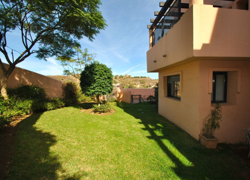 Resale - Apartment - Ground Floor Apartment - Mijas - Calahonda