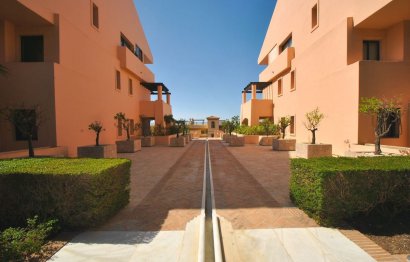 Resale - Apartment - Ground Floor Apartment - Mijas - Calahonda