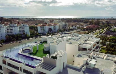 Resale - Apartment - Middle Floor Apartment - Marbella - Nueva Andalucia