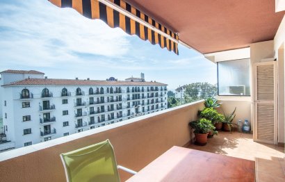 Resale - Apartment - Middle Floor Apartment - Marbella - Nueva Andalucia