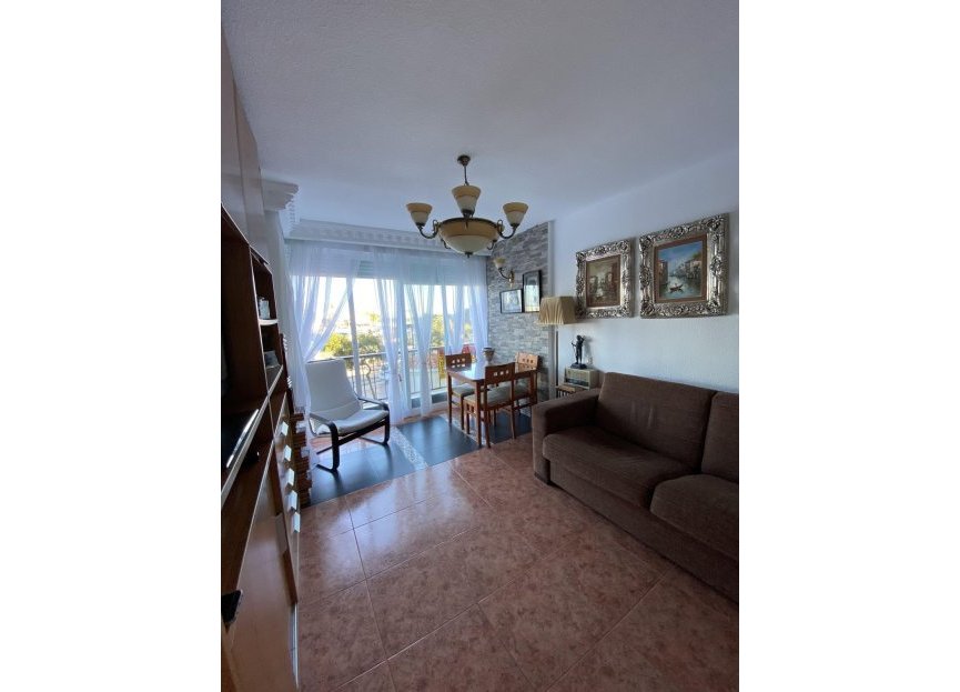 Resale - Apartment - Middle Floor Apartment - Fuengirola - Fuengirola Centro