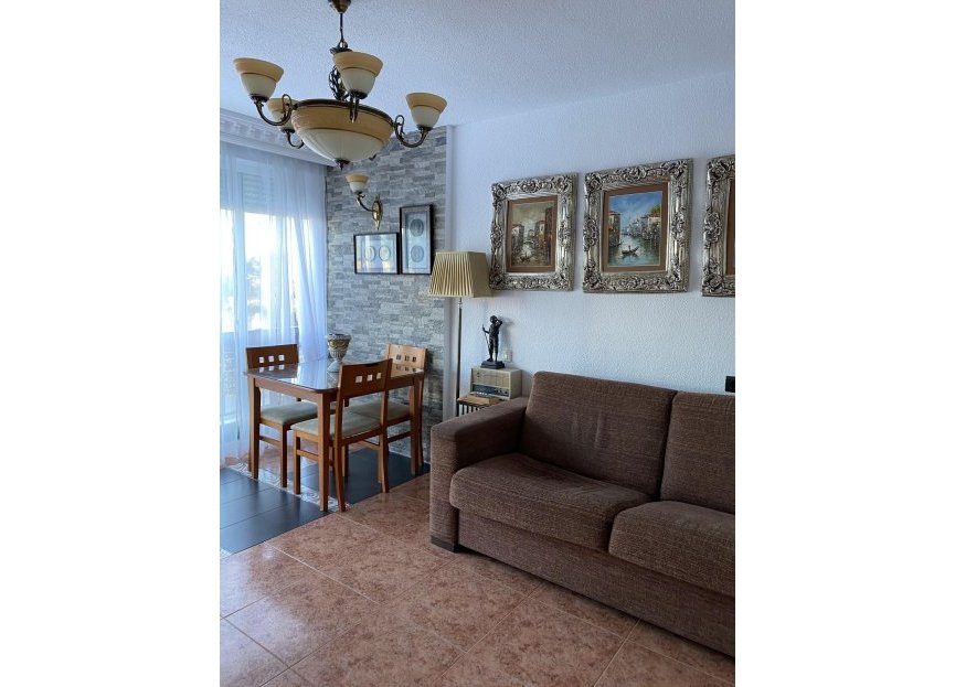 Resale - Apartment - Middle Floor Apartment - Fuengirola - Fuengirola Centro