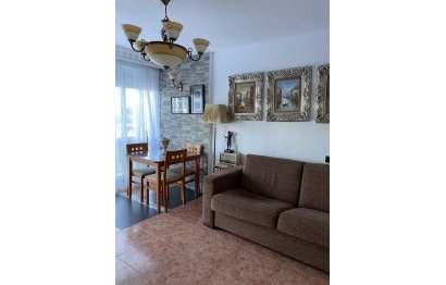 Resale - Apartment - Middle Floor Apartment - Fuengirola - Fuengirola Centro