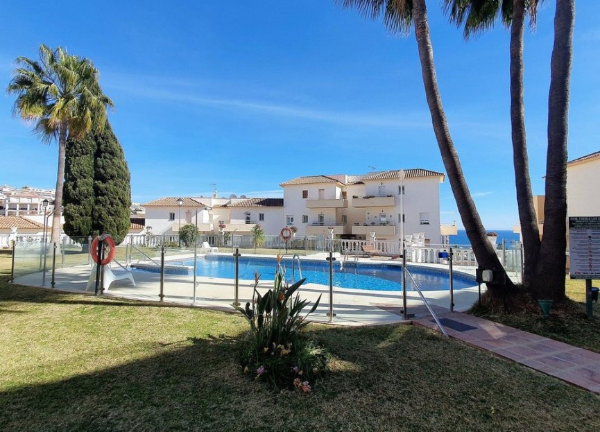 Resale - Apartment - Top Floor Apartment - Mijas - Riviera Del Sol