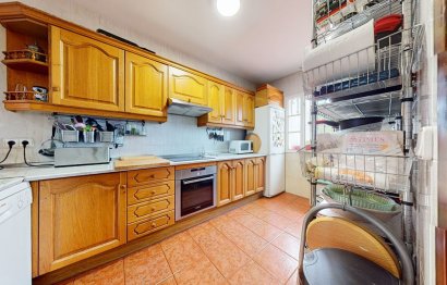 Resale - House - Townhouse - Benalmádena - Benalmadena Centro