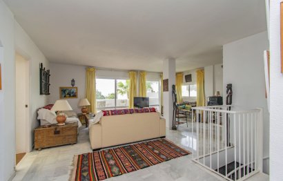 Resale - Apartment - Middle Floor Apartment - Marbella - Reserva de Marbella