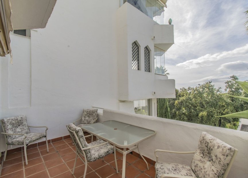 Resale - Apartment - Middle Floor Apartment - Marbella - Reserva de Marbella